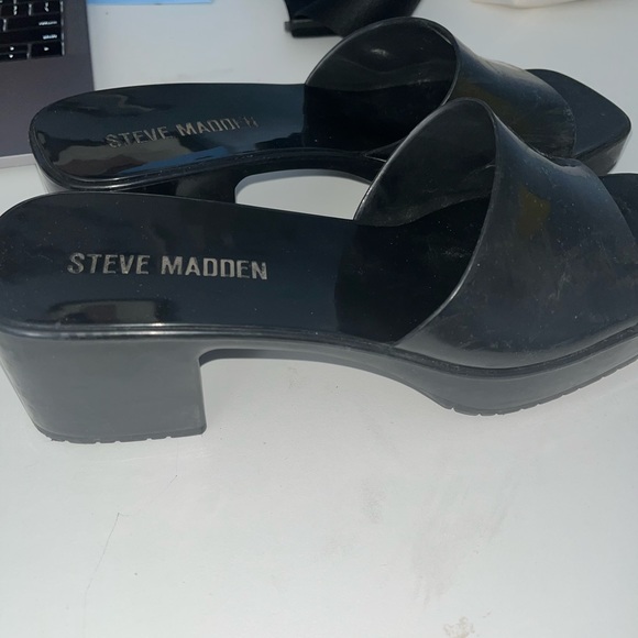 Steve Madden Black Harlin Shoes - Picture 3 of 5